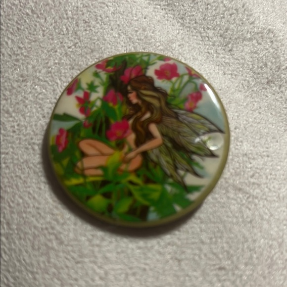 Fairy Garden Pin with Pink and Green Design Illuminations 1981 - Picture 1 of 5